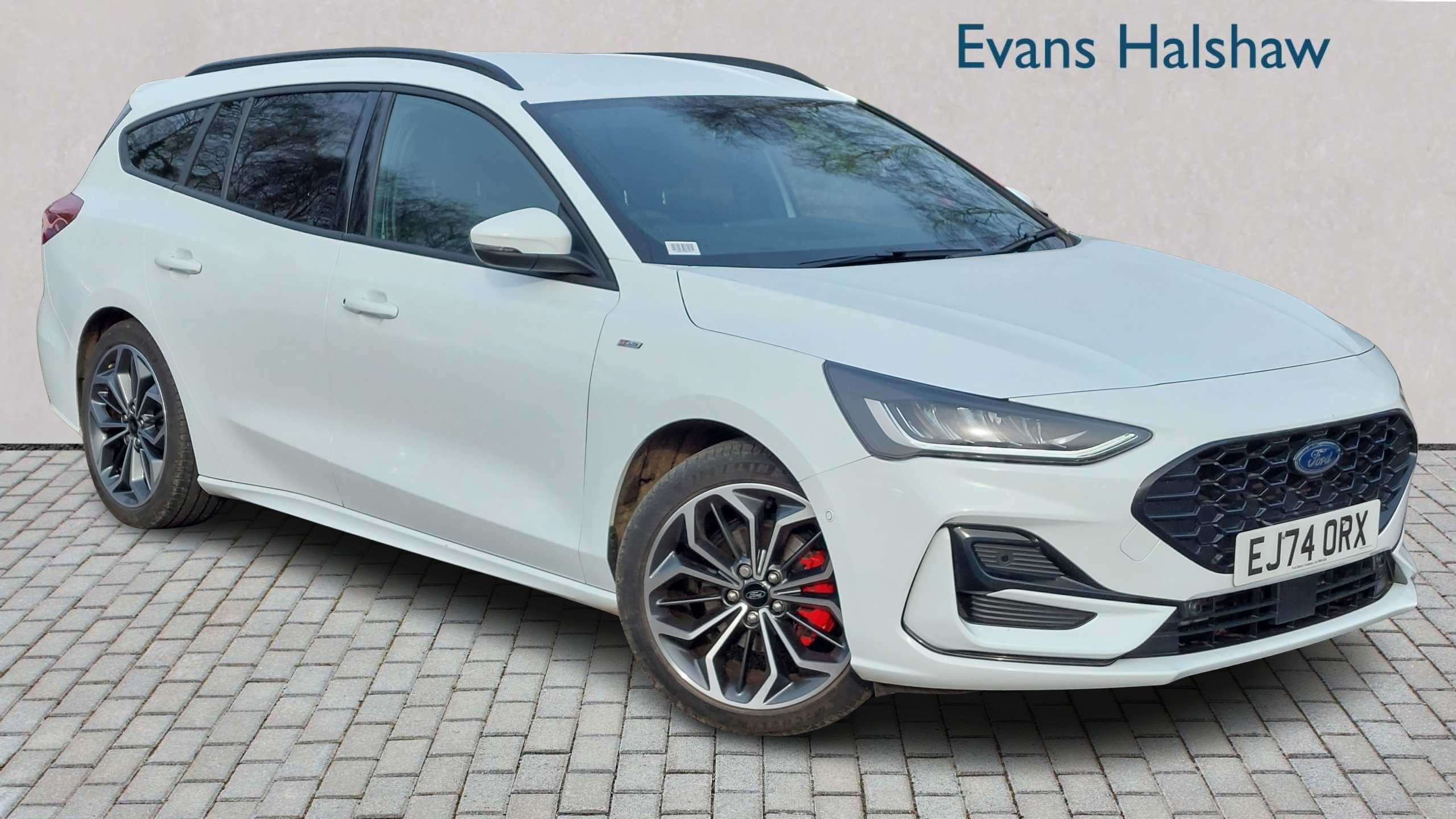 Main listing image - Ford Focus Estate