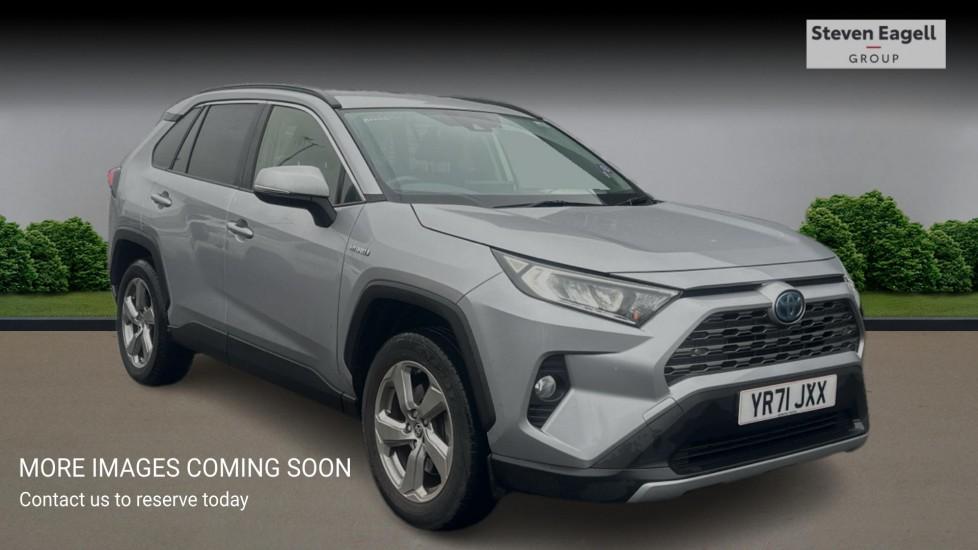 Main listing image - Toyota RAV4