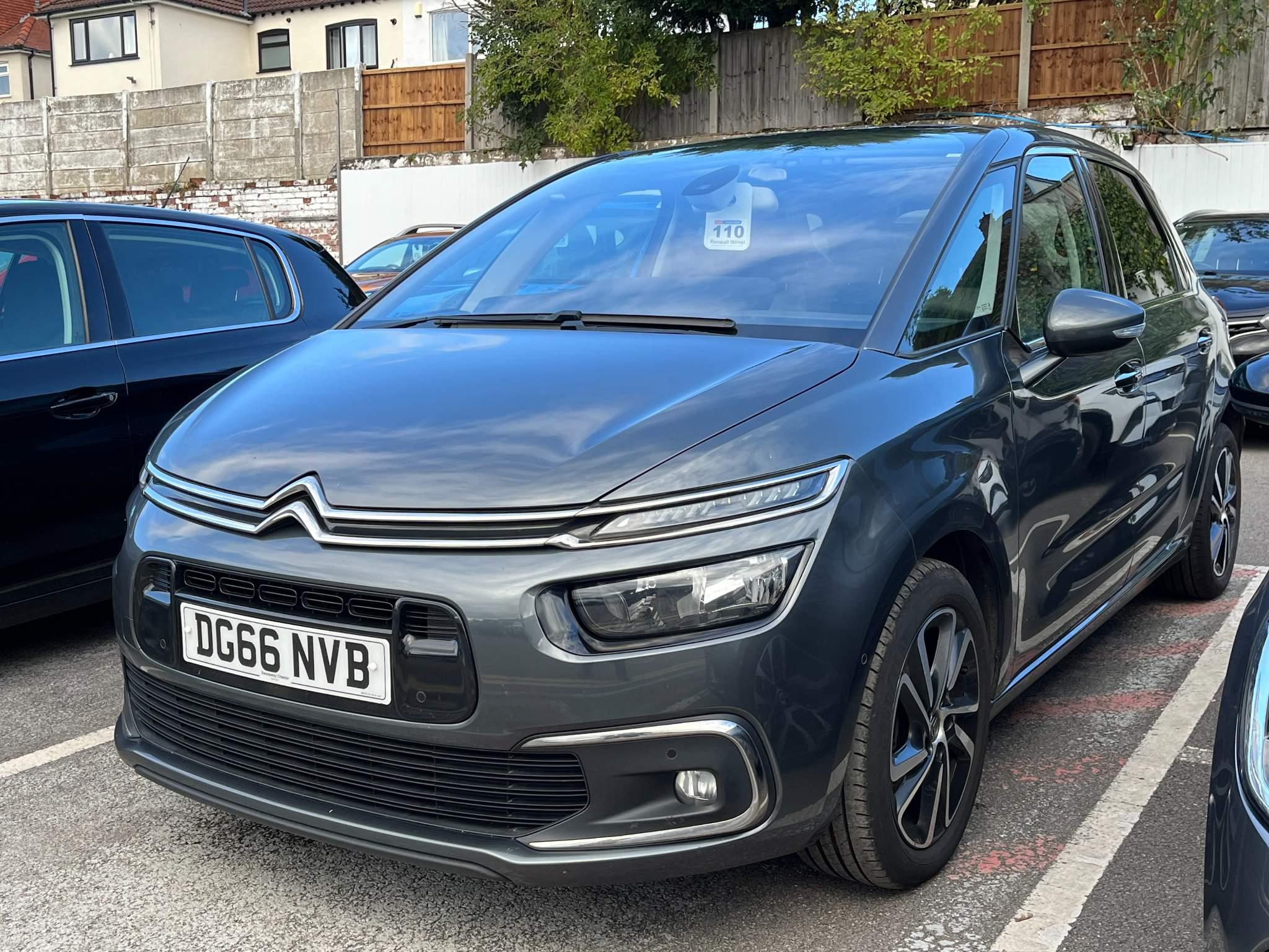 Main listing image - Citroen C4 Picasso