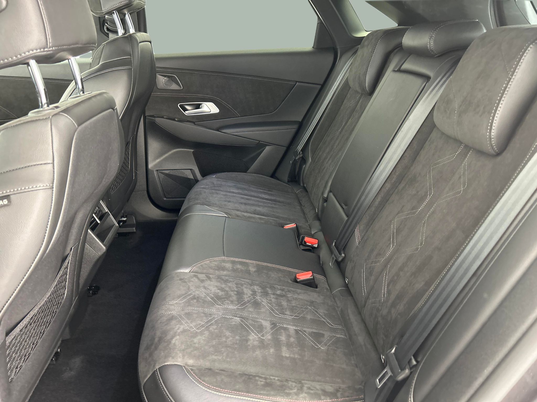 Main listing image - DS DS 7 Crossback