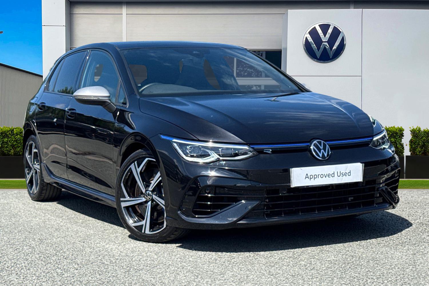 Main listing image - Volkswagen Golf R