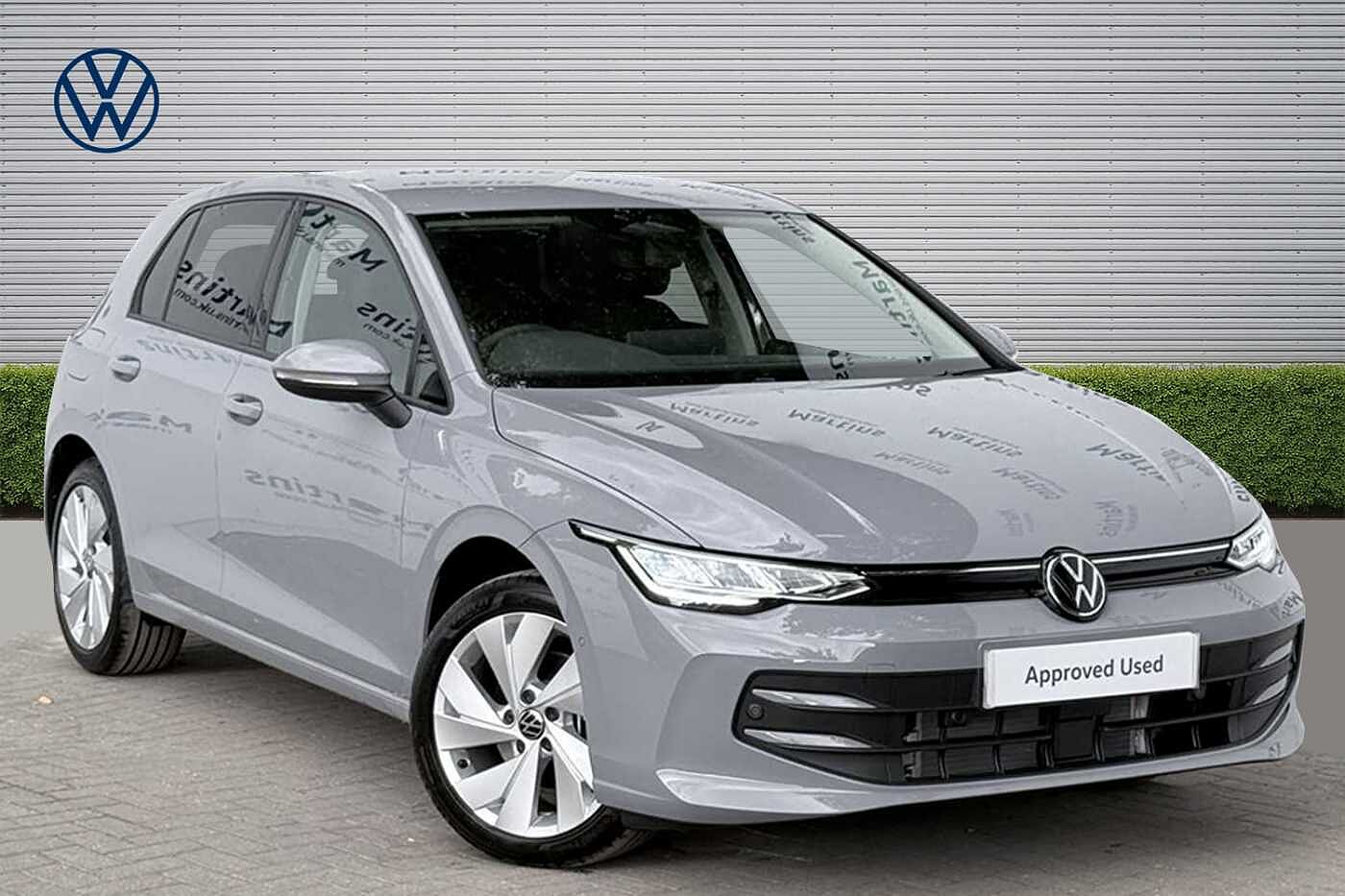 Main listing image - Volkswagen Golf