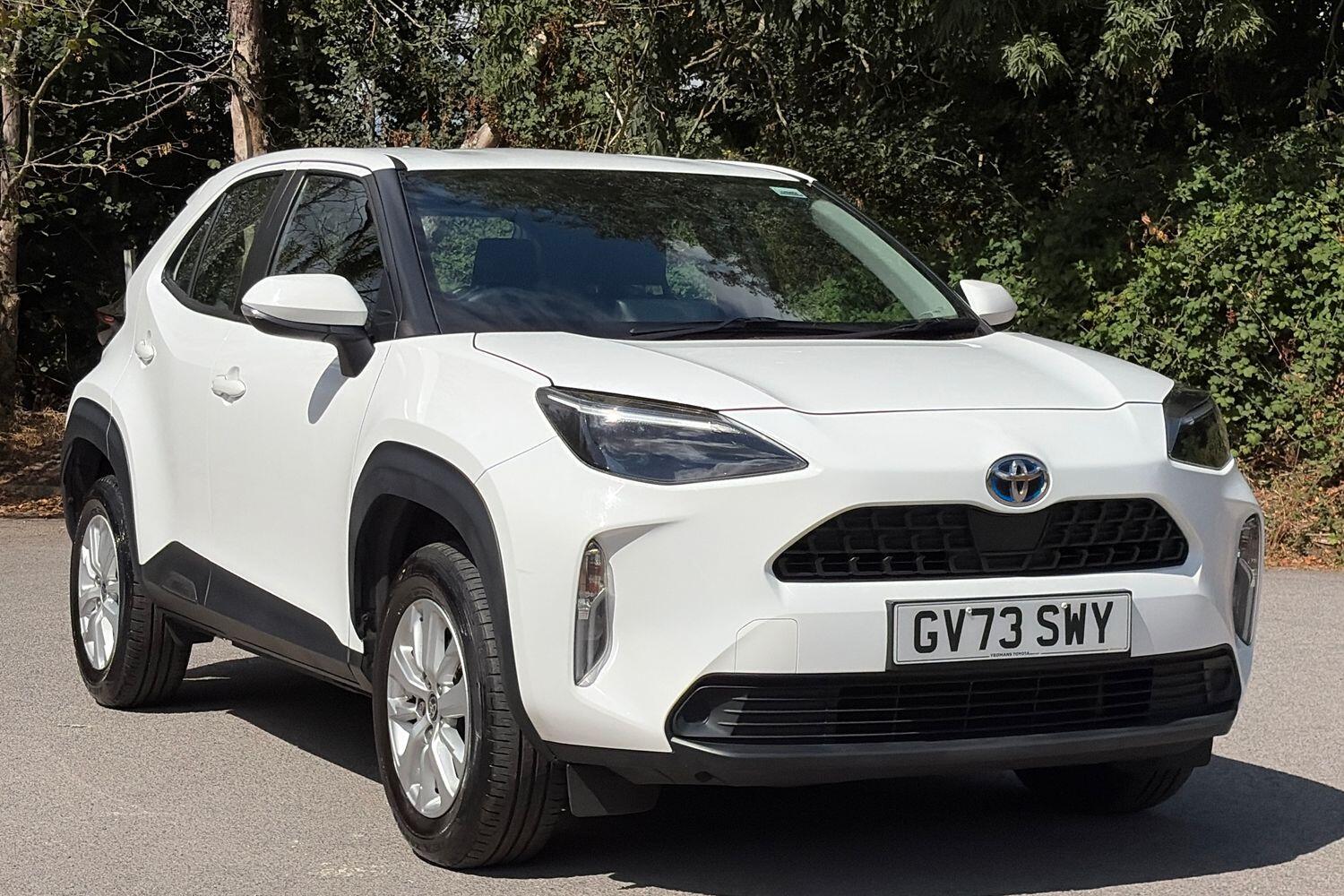 Main listing image - Toyota Yaris Cross