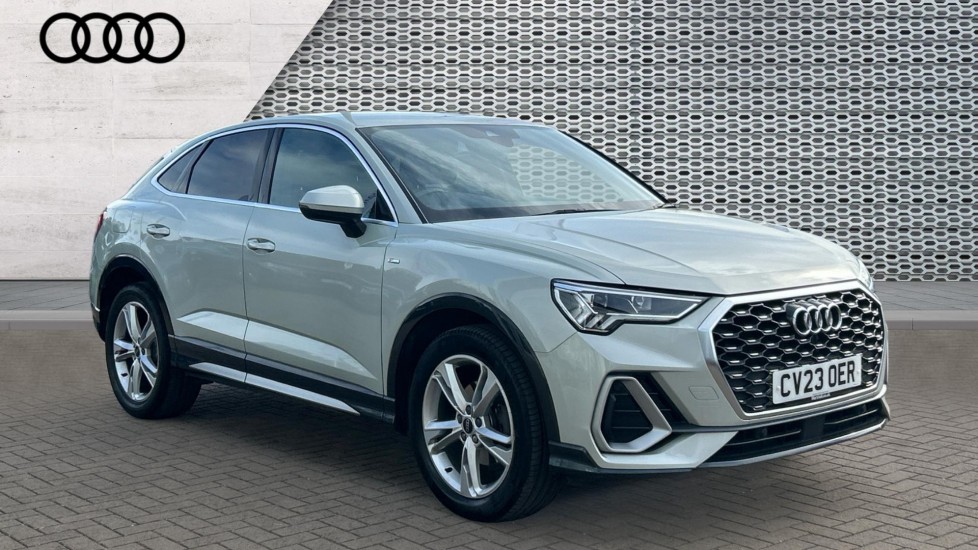 Main listing image - Audi Q3