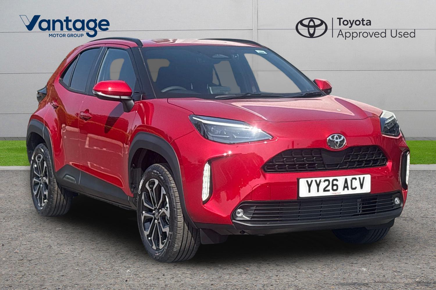 Main listing image - Toyota Yaris Cross