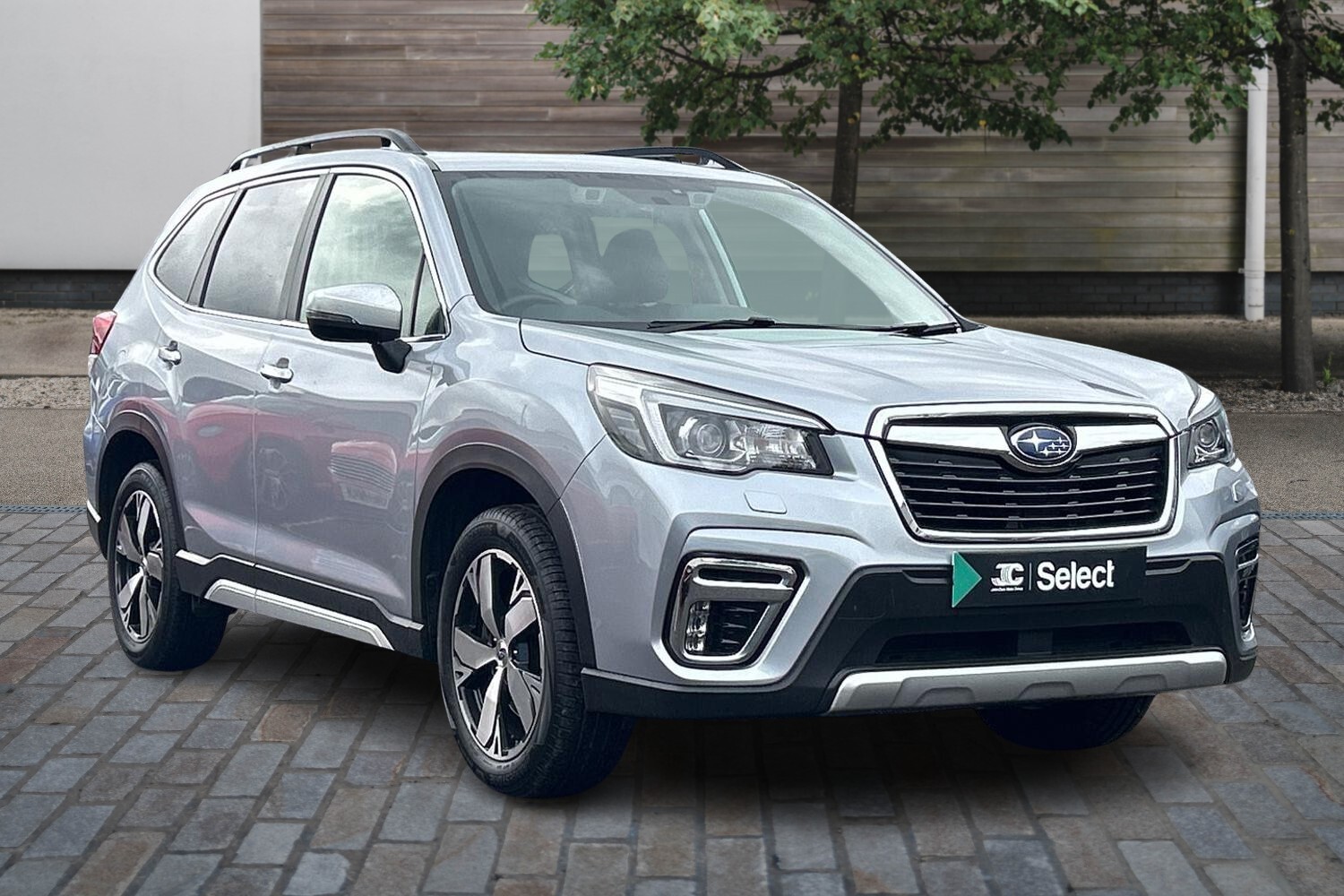 Main listing image - Subaru Forester