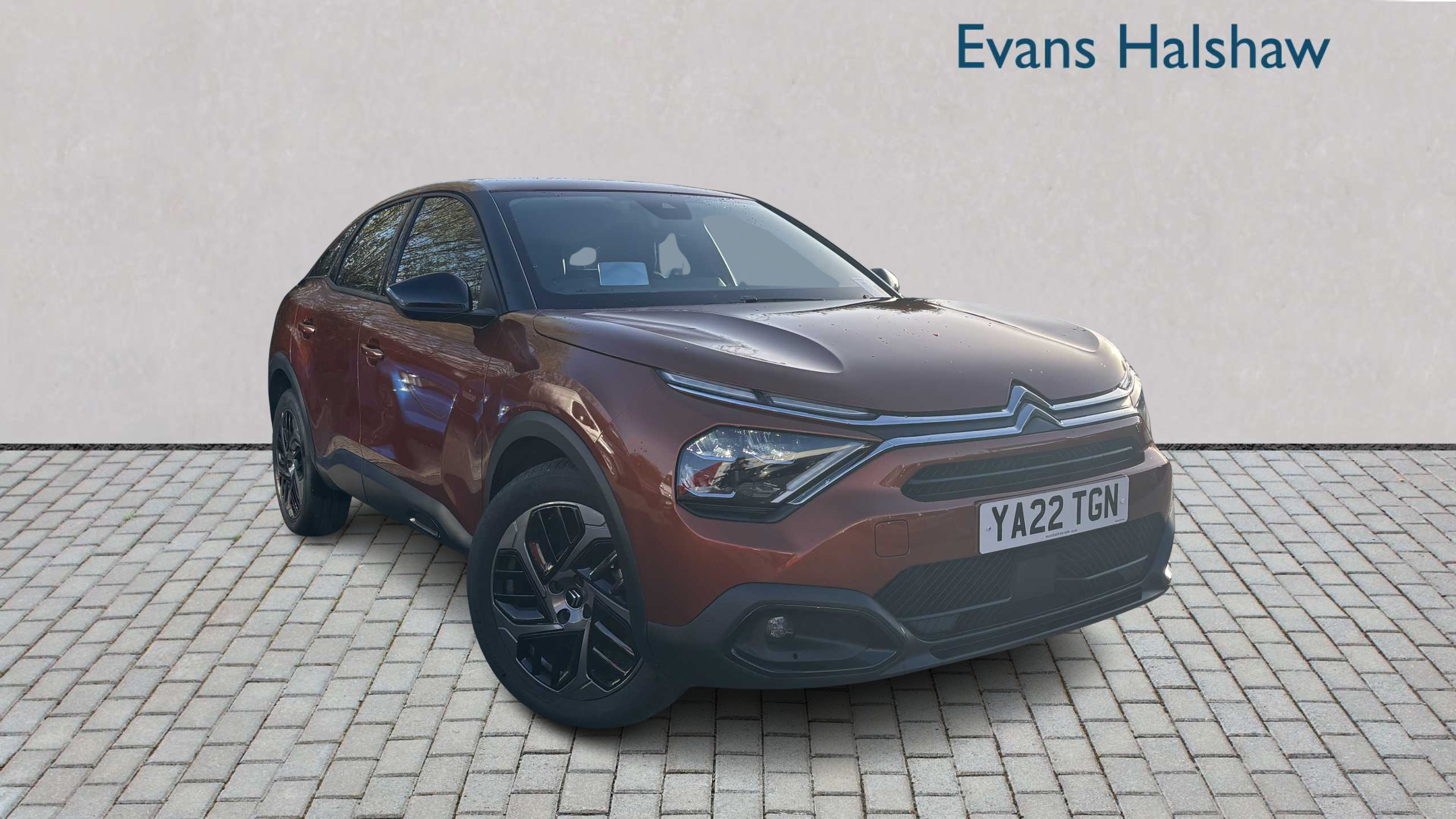 Main listing image - Citroen C4