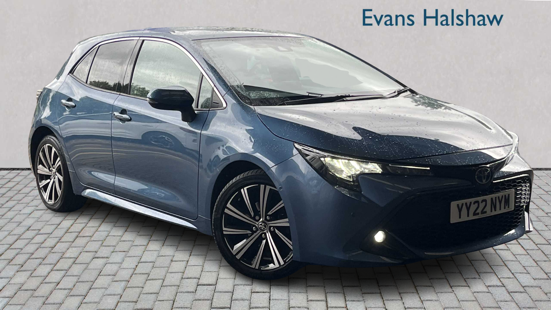 Main listing image - Toyota Corolla