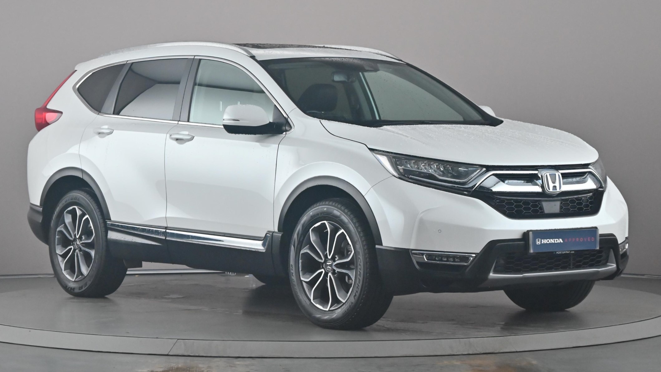 Main listing image - Honda CR-V