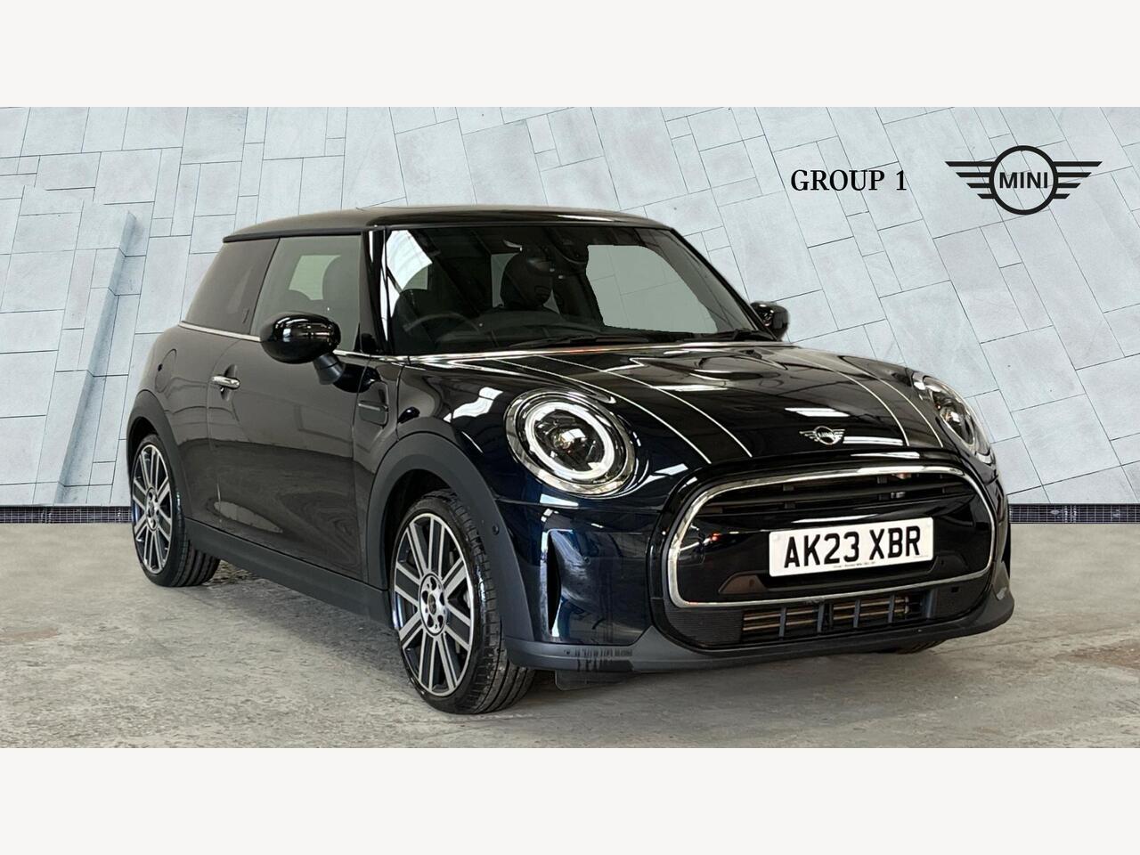 Main listing image - MINI Hatchback