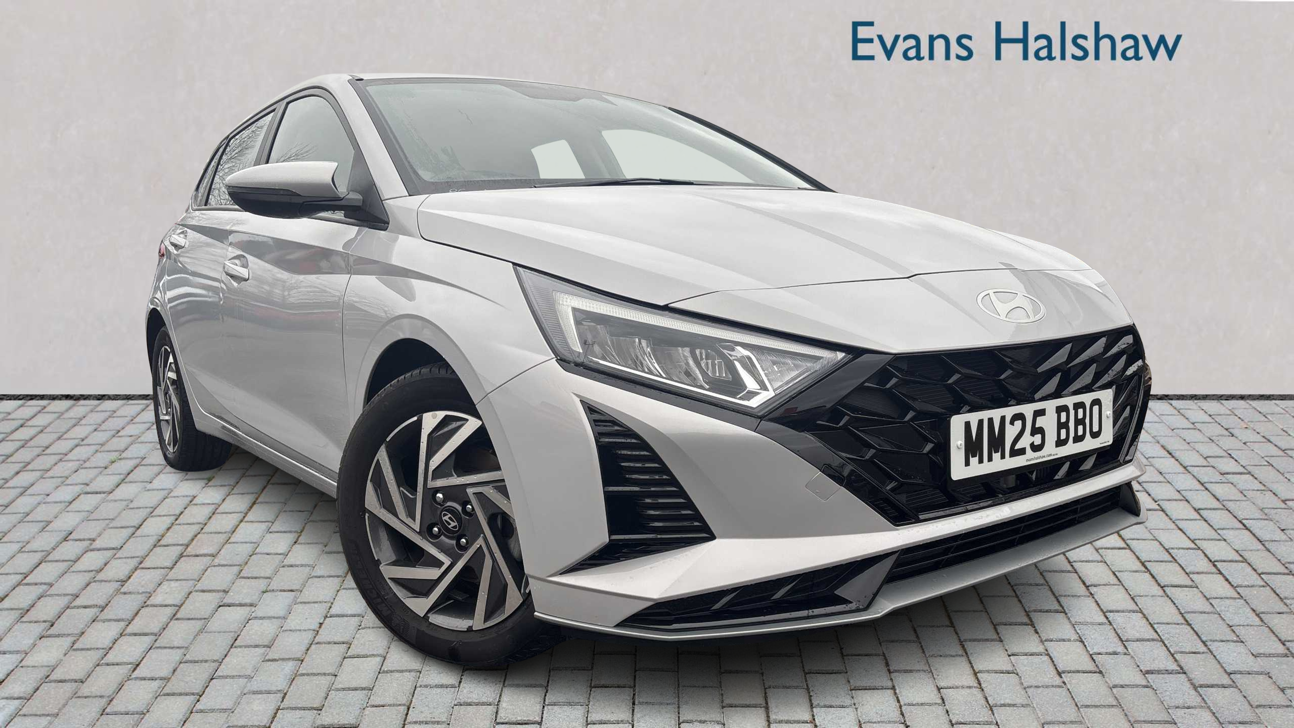 Main listing image - Hyundai i20