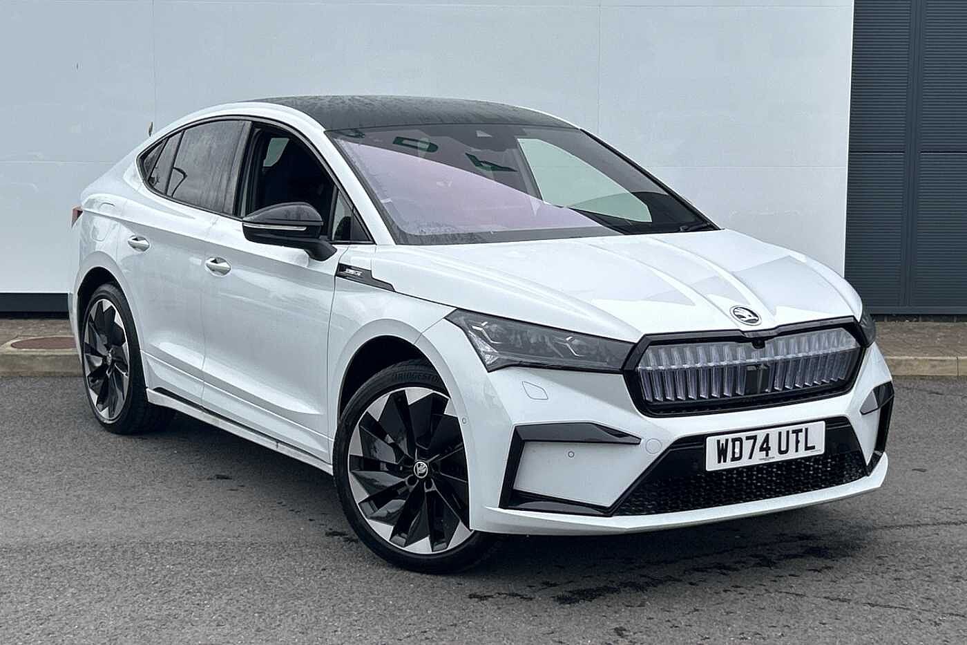 Main listing image - Skoda Enyaq