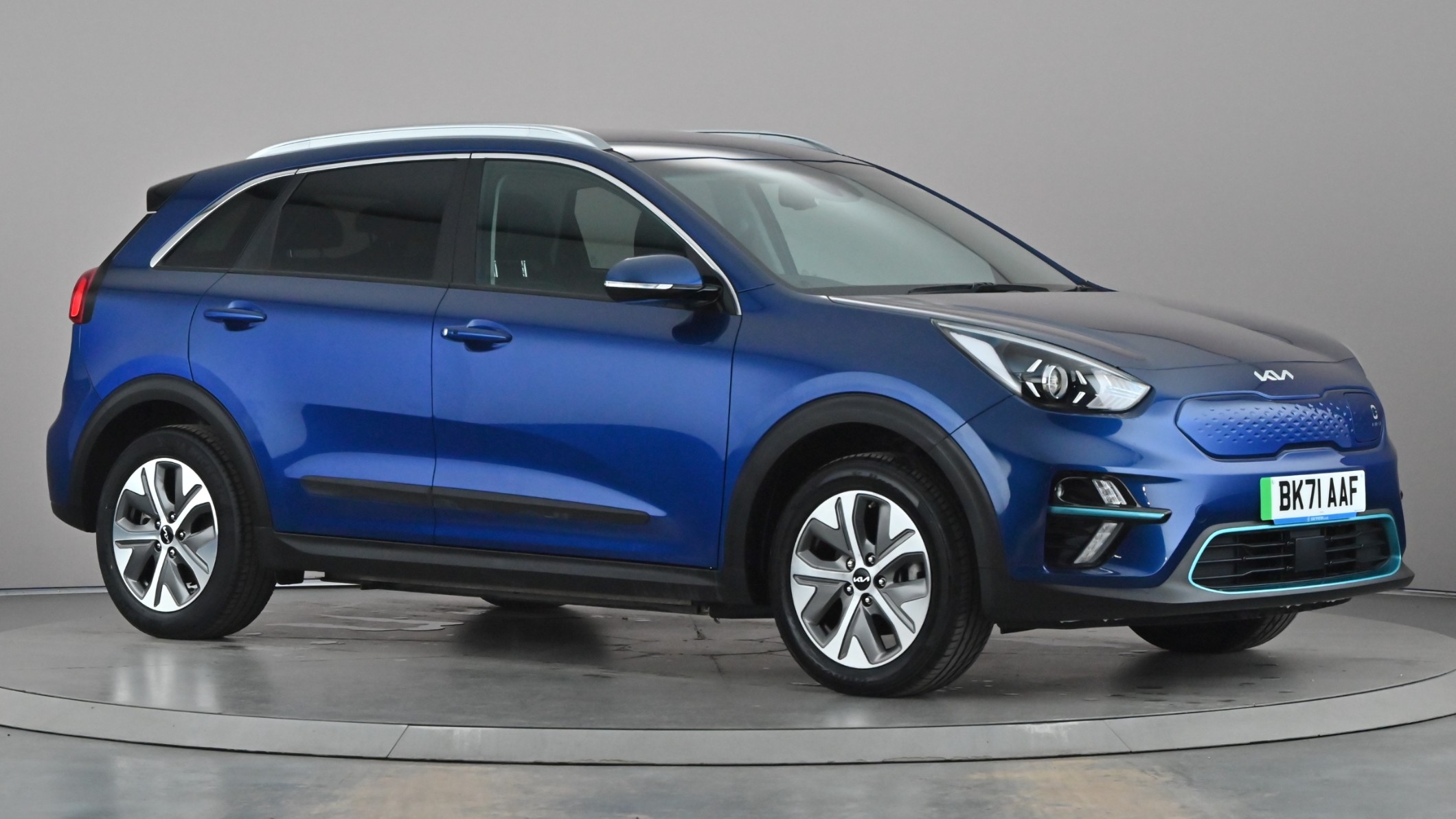 Main listing image - Kia e-Niro