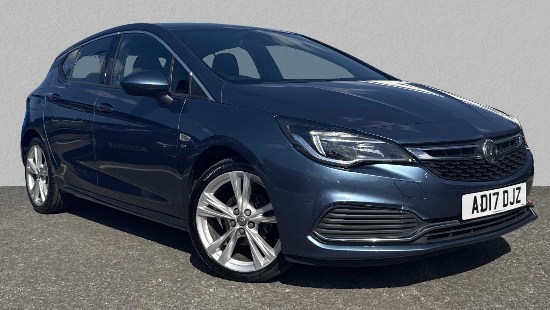 Main listing image - Vauxhall Astra