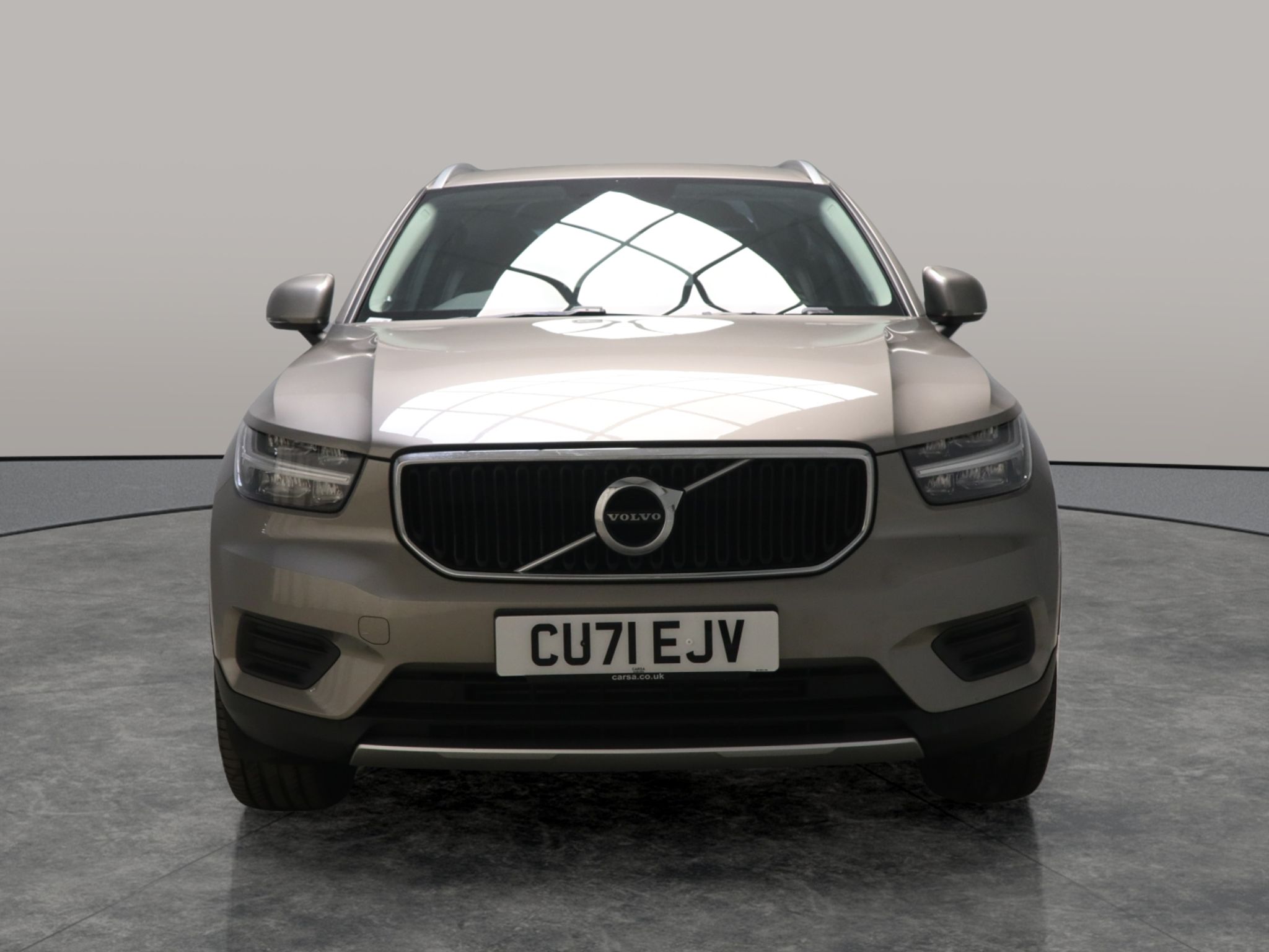 Main listing image - Volvo XC40