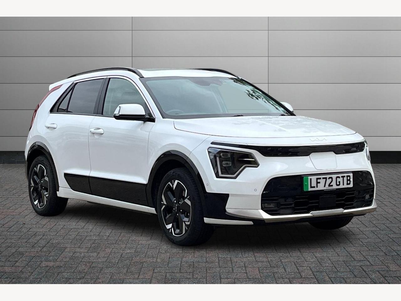 Main listing image - Kia Niro