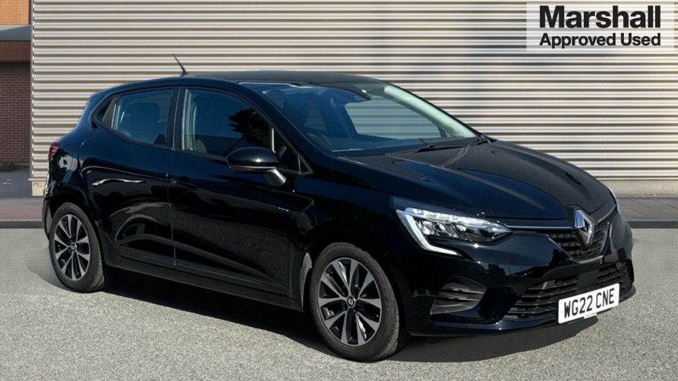 Main listing image - Renault Clio