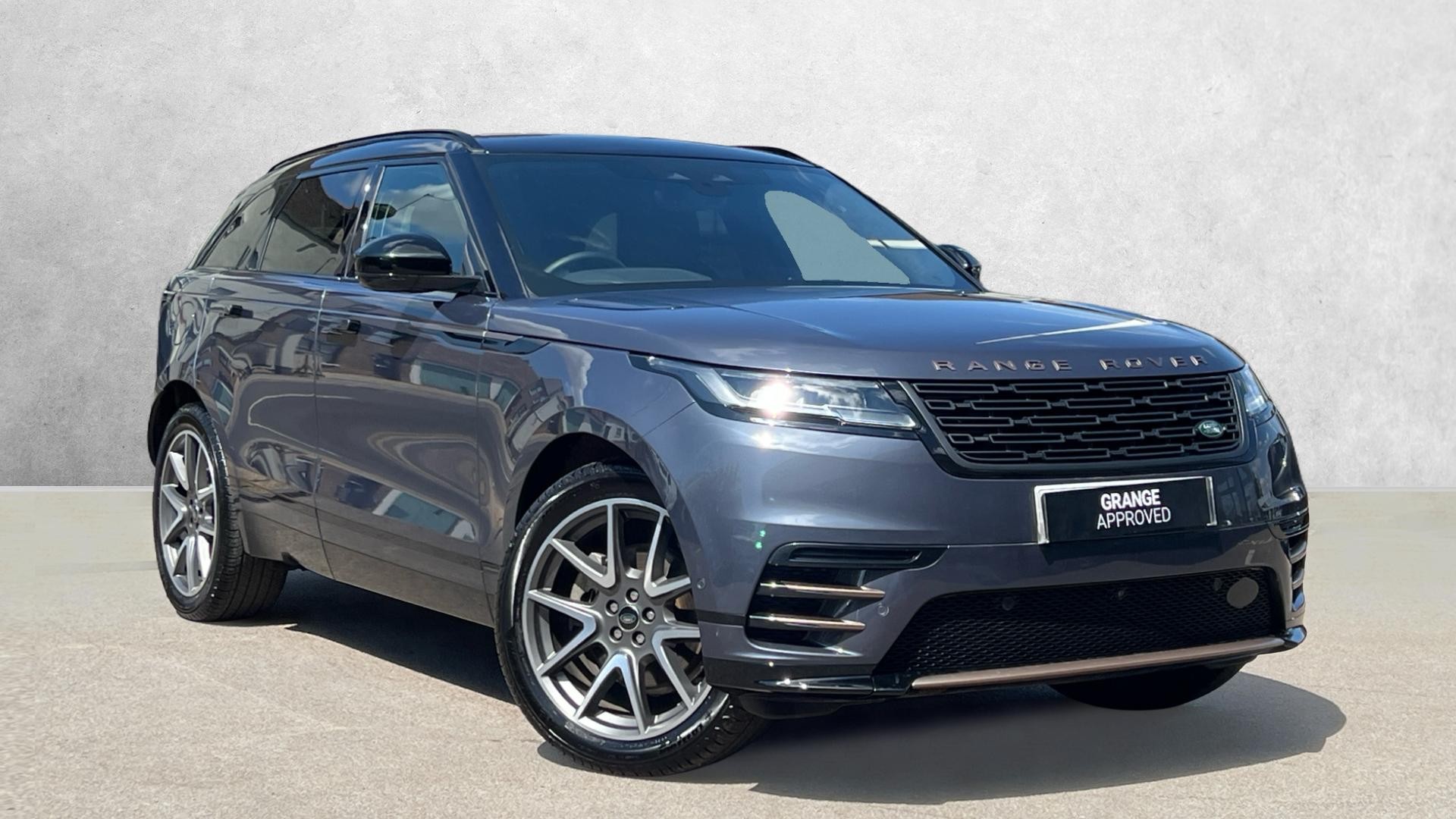 Main listing image - Land Rover Range Rover Velar