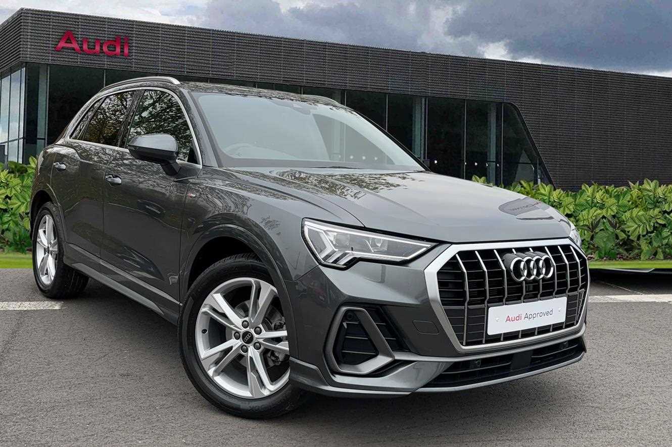 Main listing image - Audi Q3