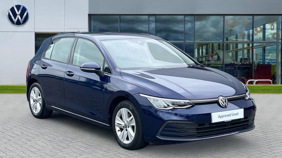 Main listing image - Volkswagen Golf