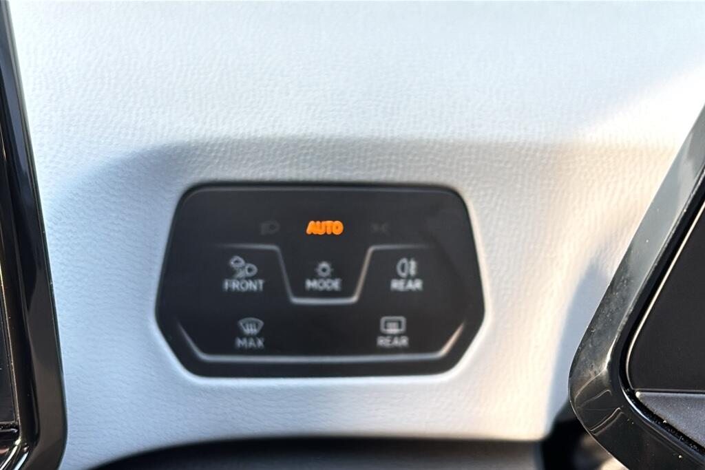 Main listing image - Volkswagen ID.3