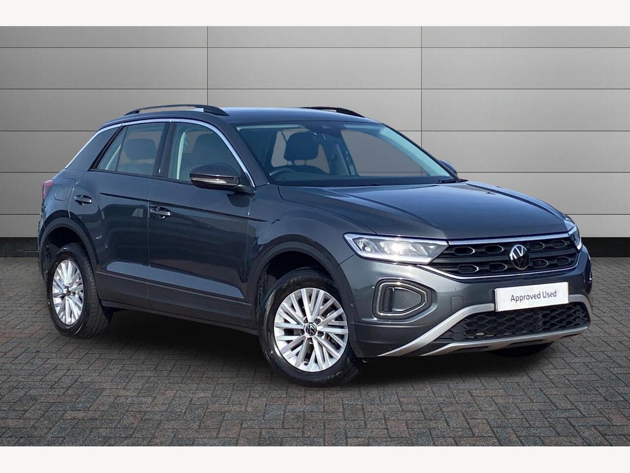 Main listing image - Volkswagen T-Roc