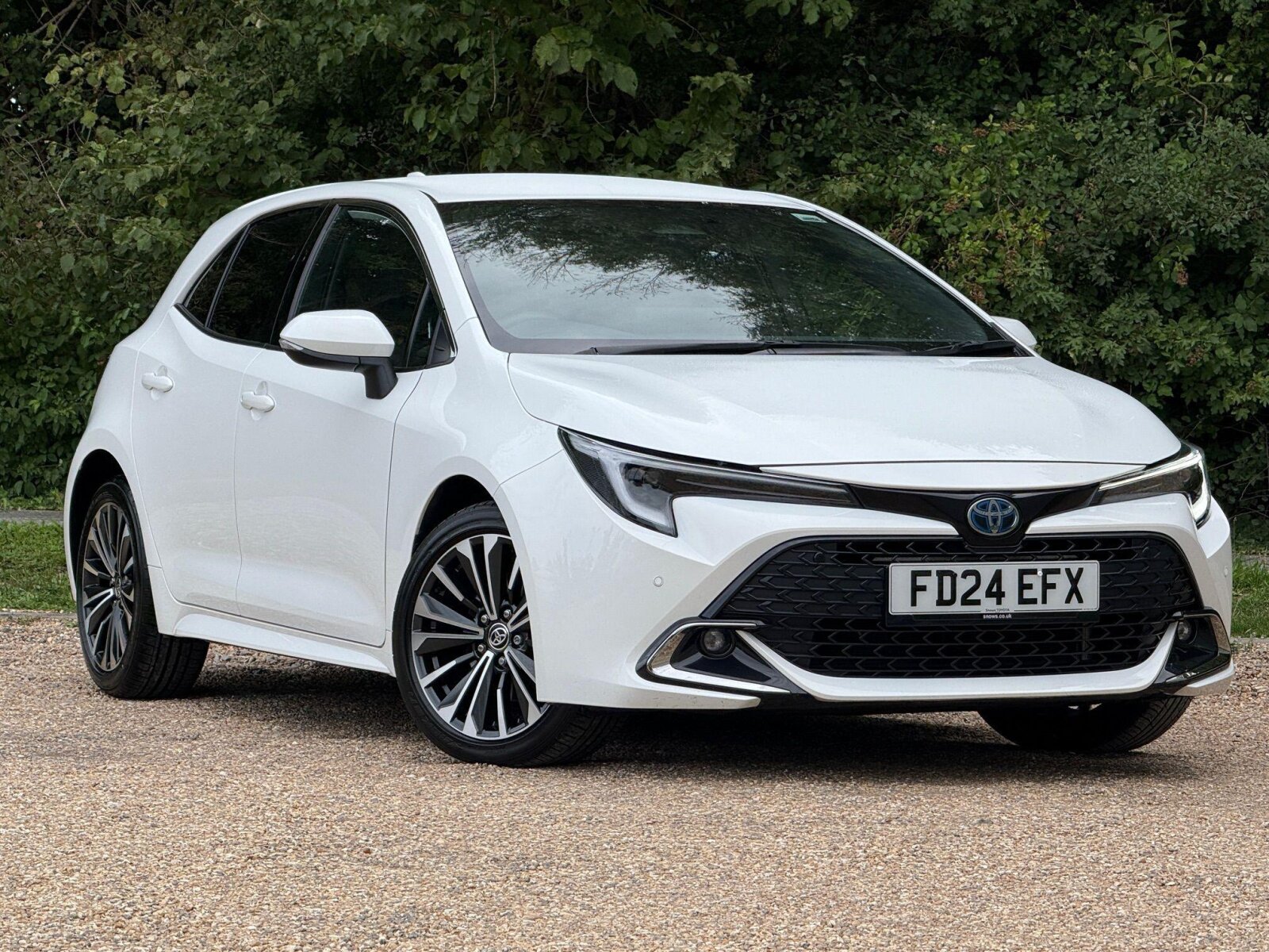Main listing image - Toyota Corolla