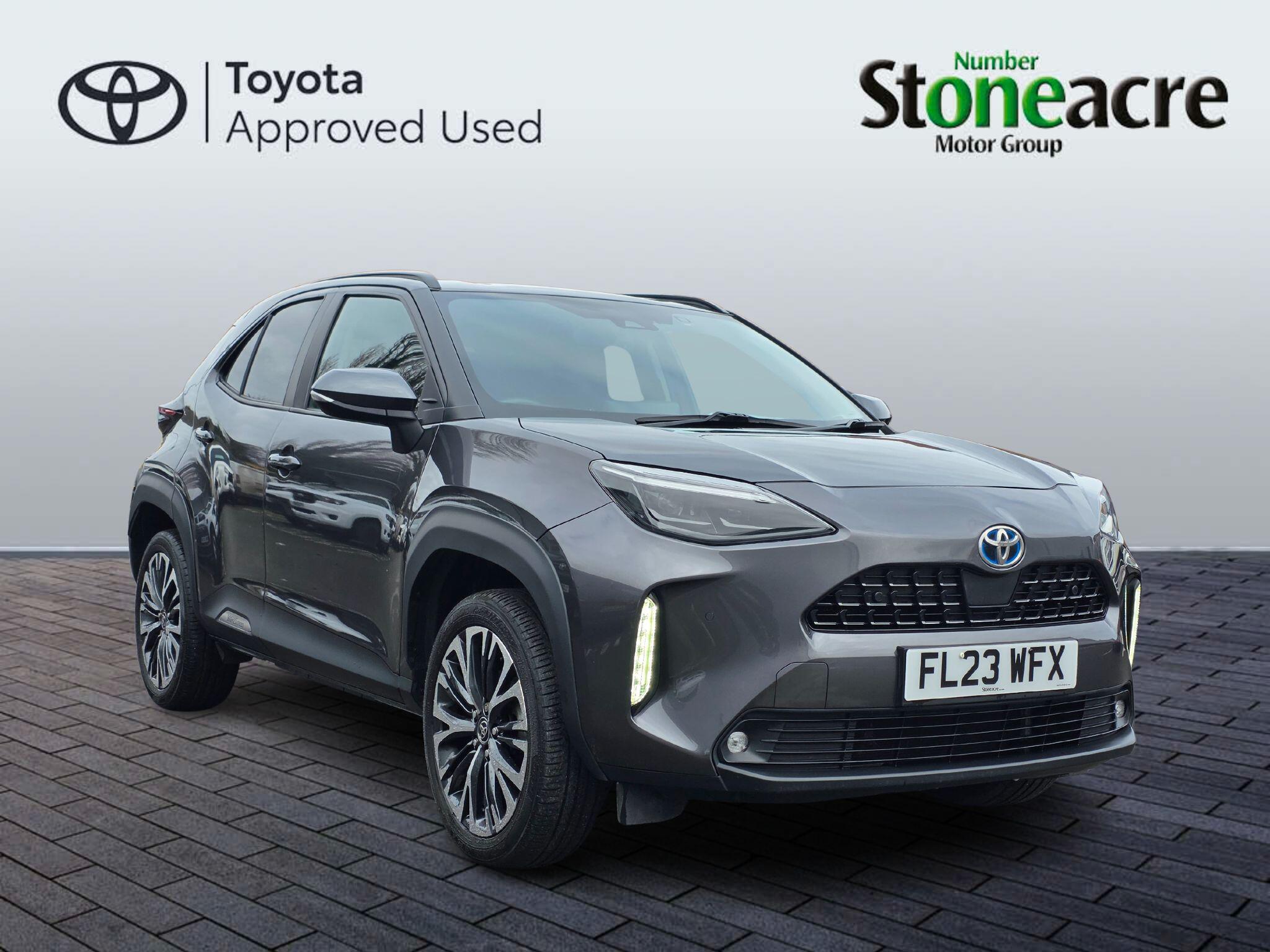 Main listing image - Toyota Yaris Cross