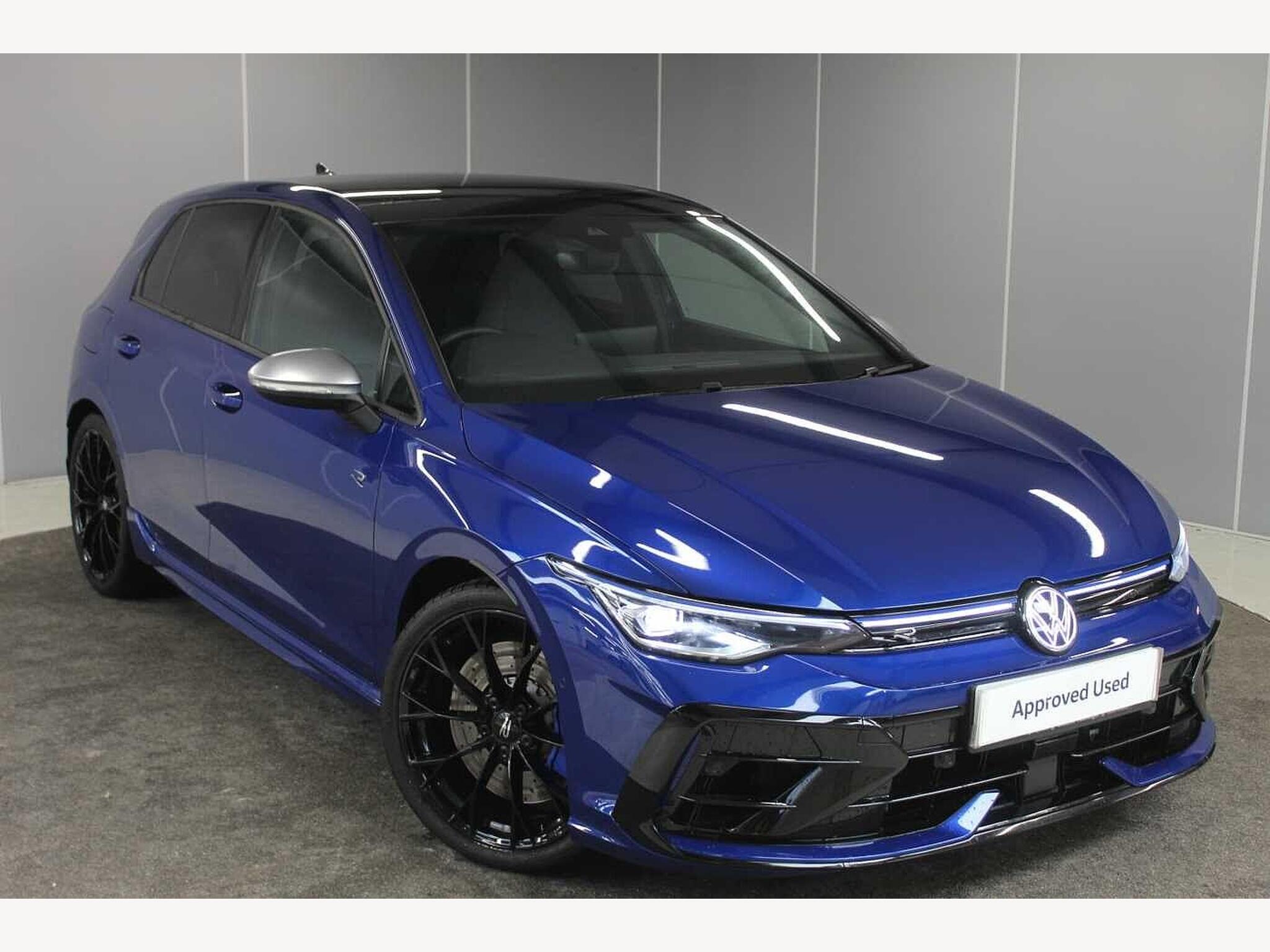 Main listing image - Volkswagen Golf R