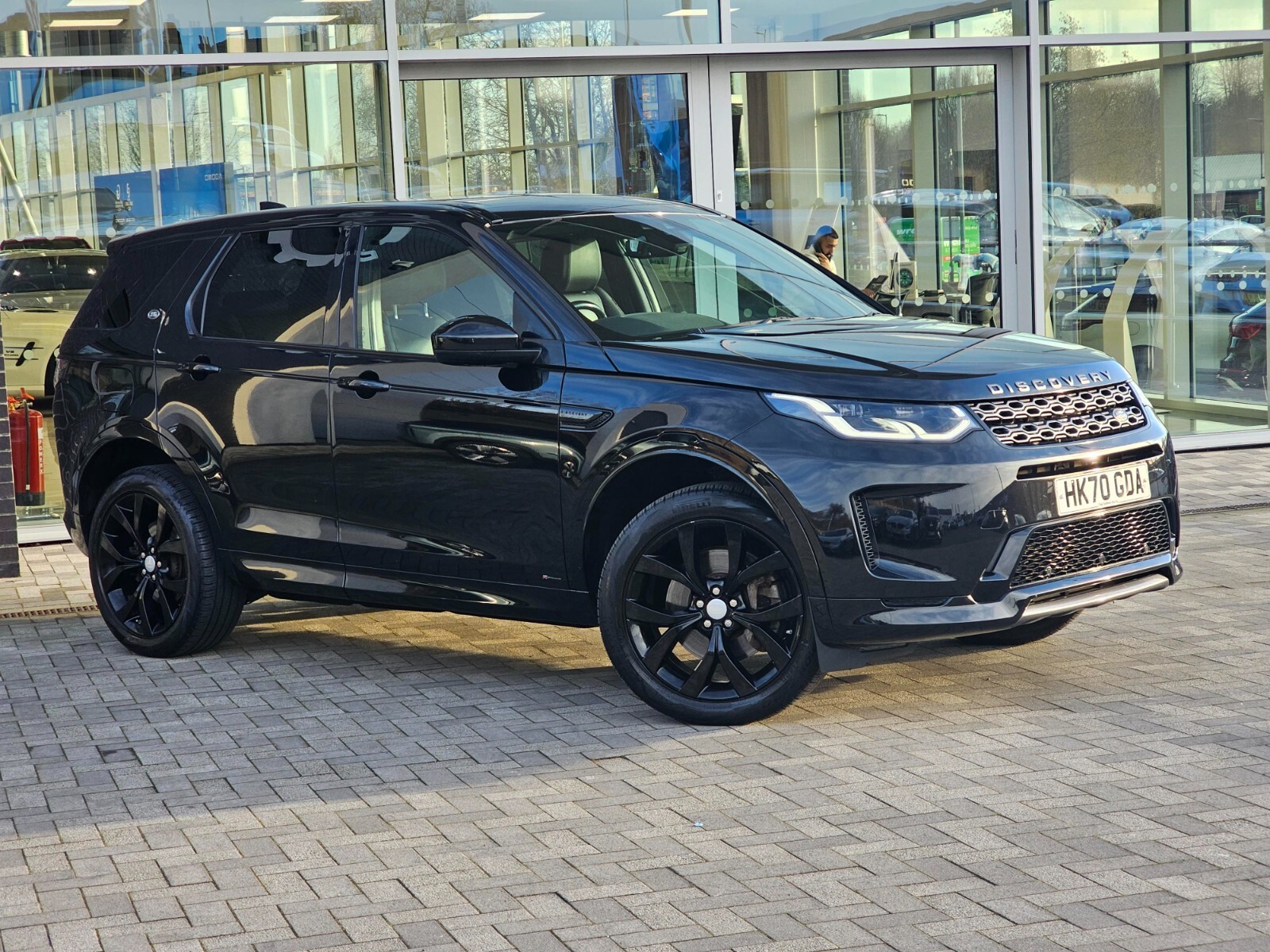Main listing image - Land Rover Discovery Sport