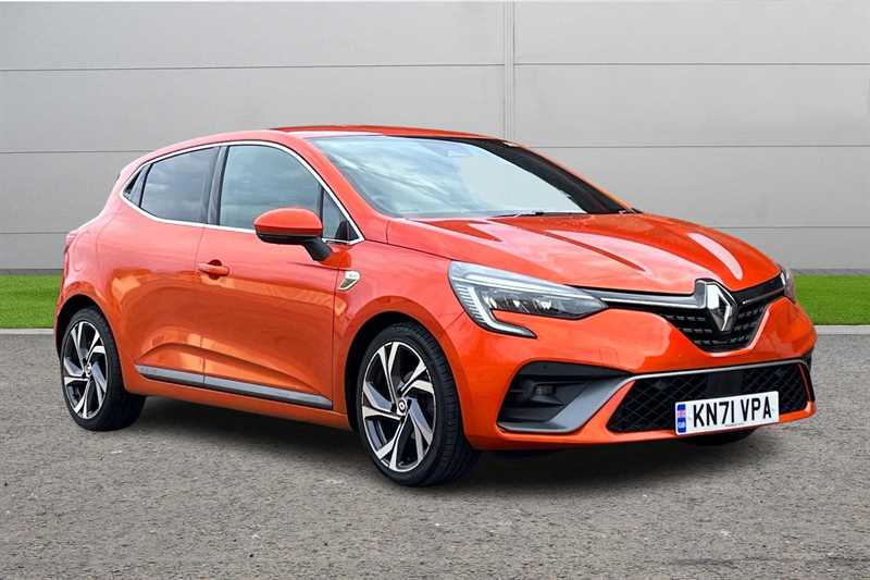 Main listing image - Renault Clio