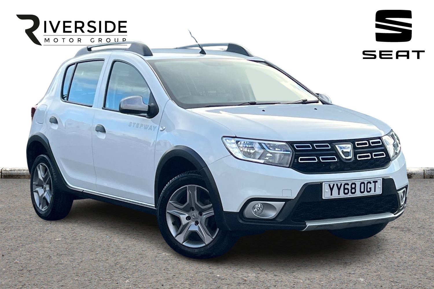 Main listing image - Dacia Sandero Stepway