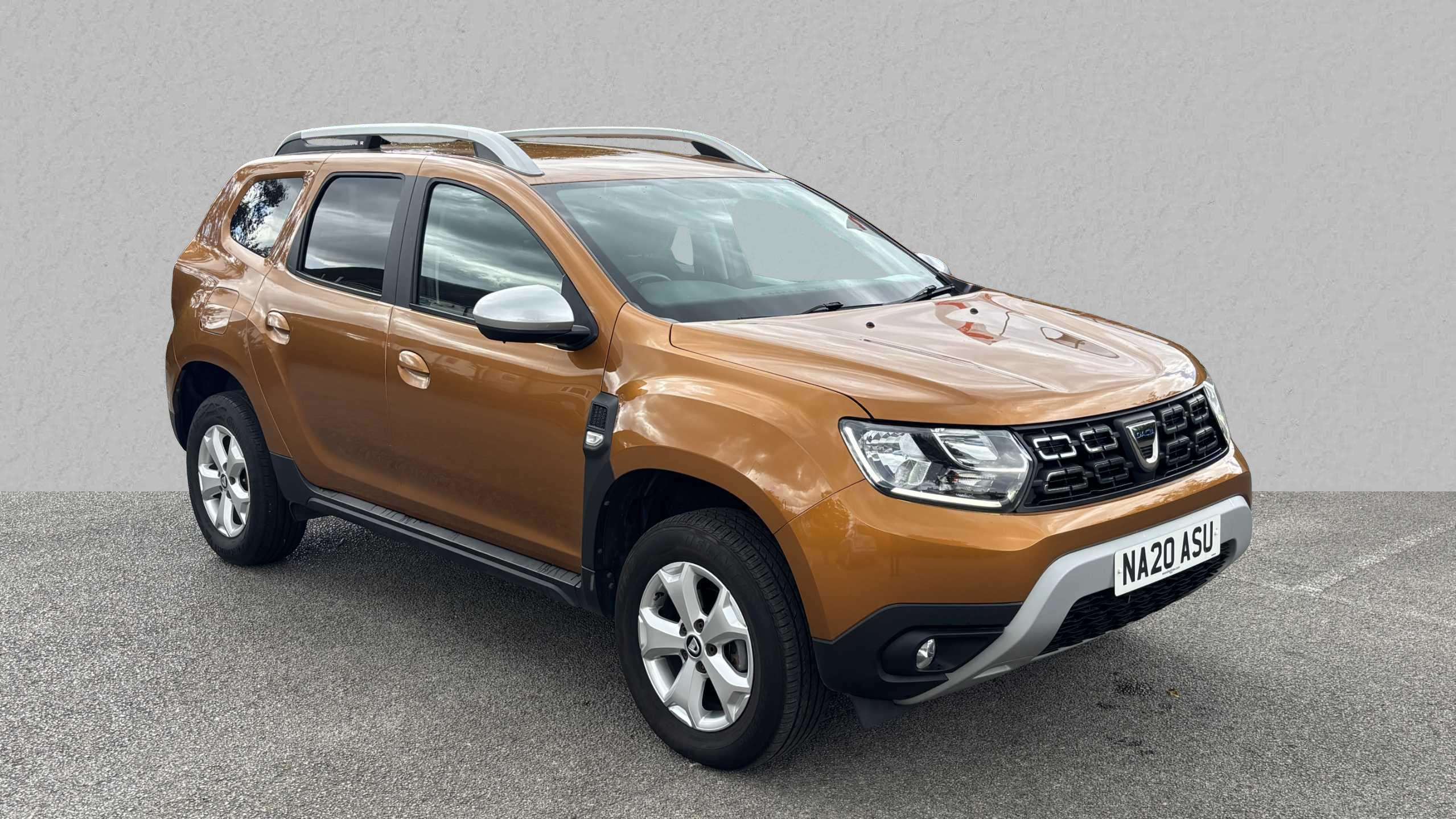Main listing image - Dacia Duster