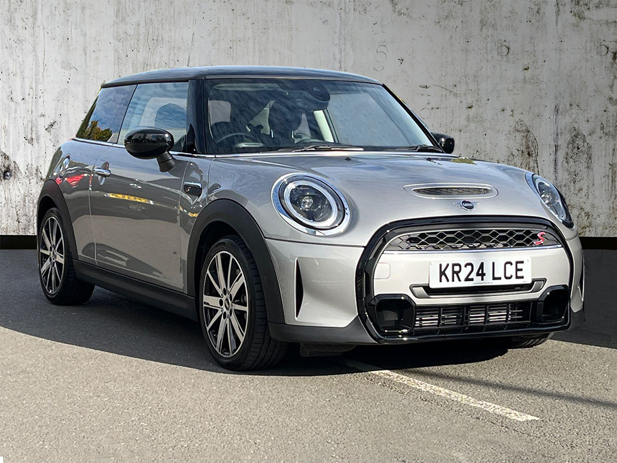 Main listing image - MINI Hatchback