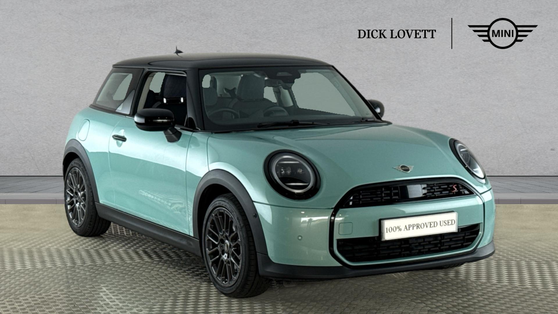 Main listing image - MINI Hatchback