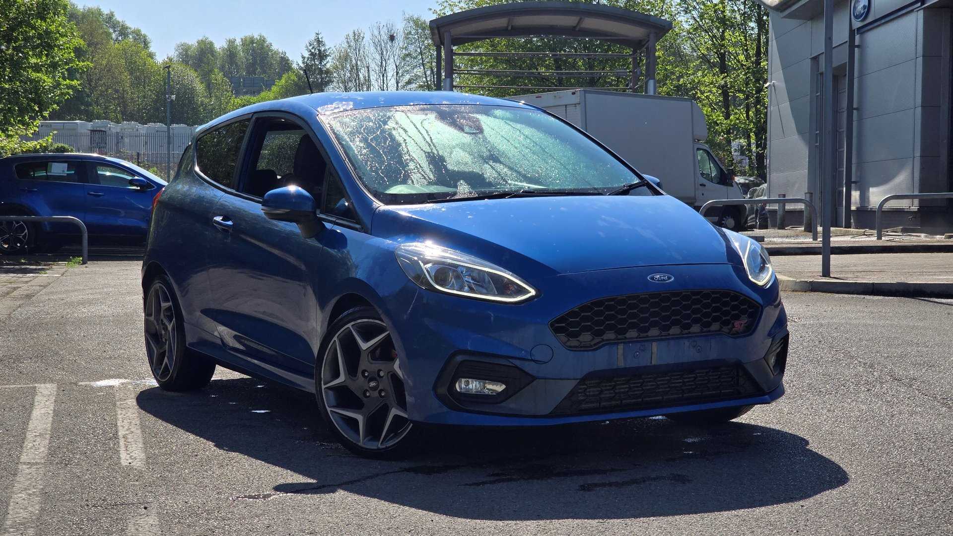 Main listing image - Ford Fiesta ST