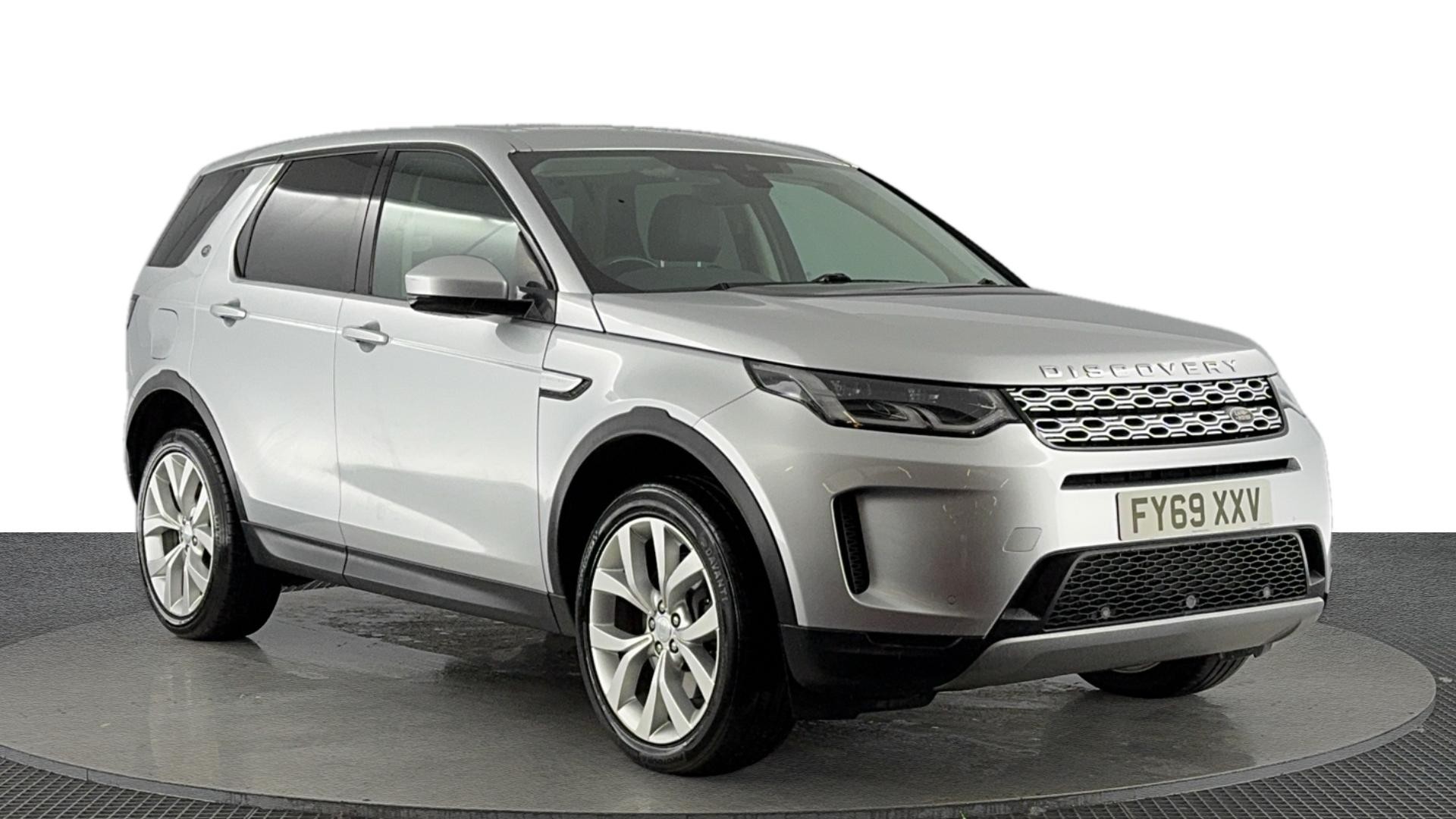 Main listing image - Land Rover Discovery Sport