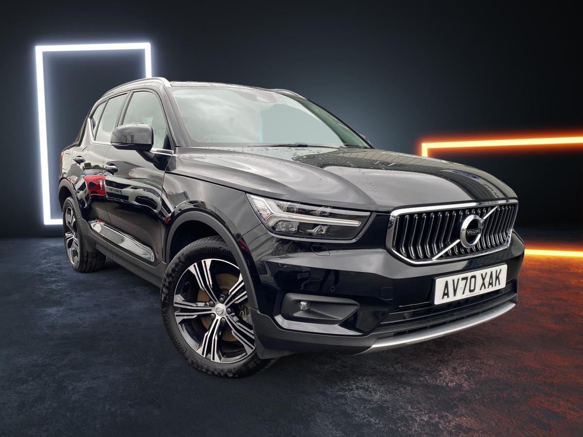 Main listing image - Volvo XC40 Recharge