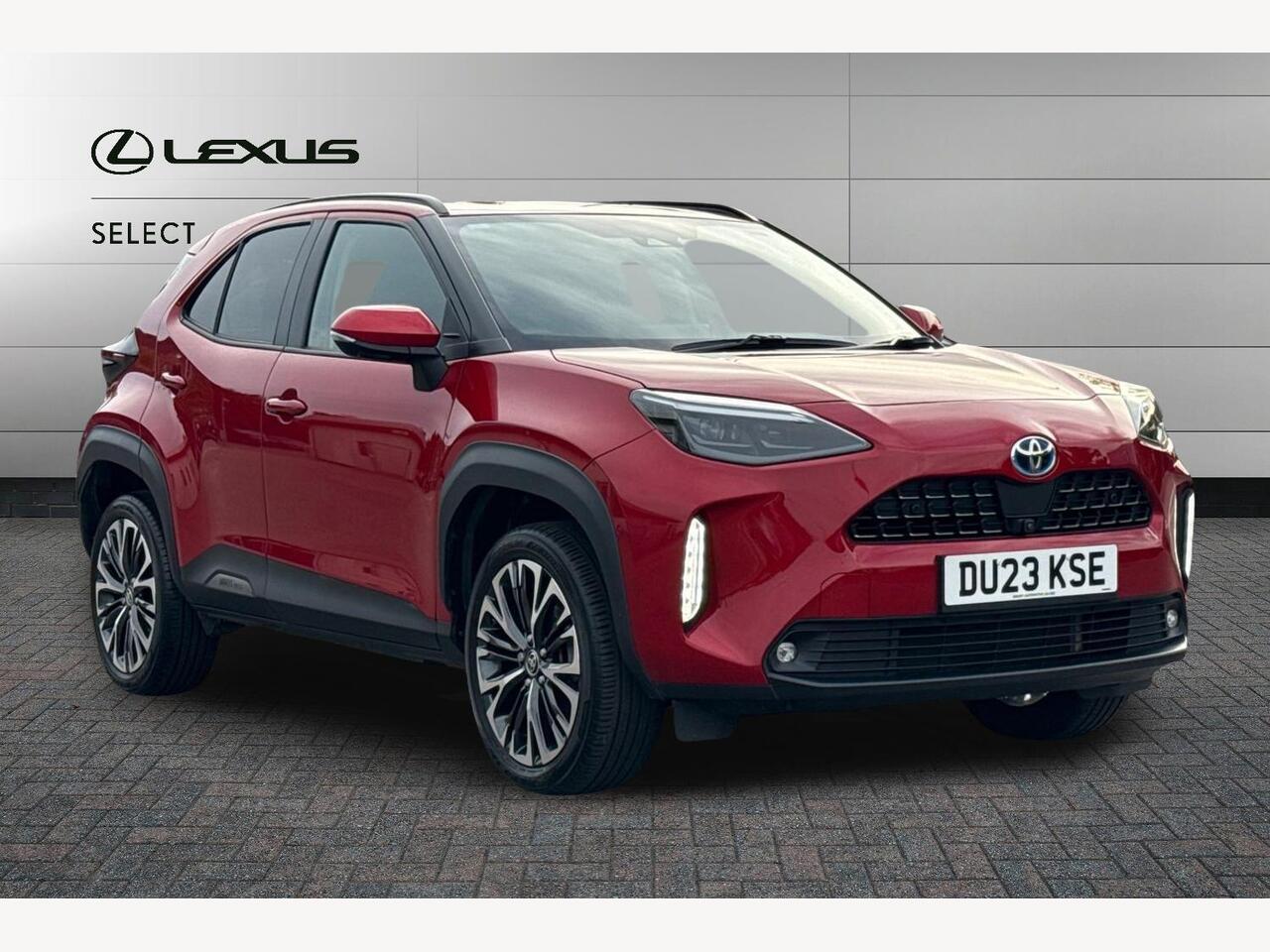 Main listing image - Toyota Yaris Cross
