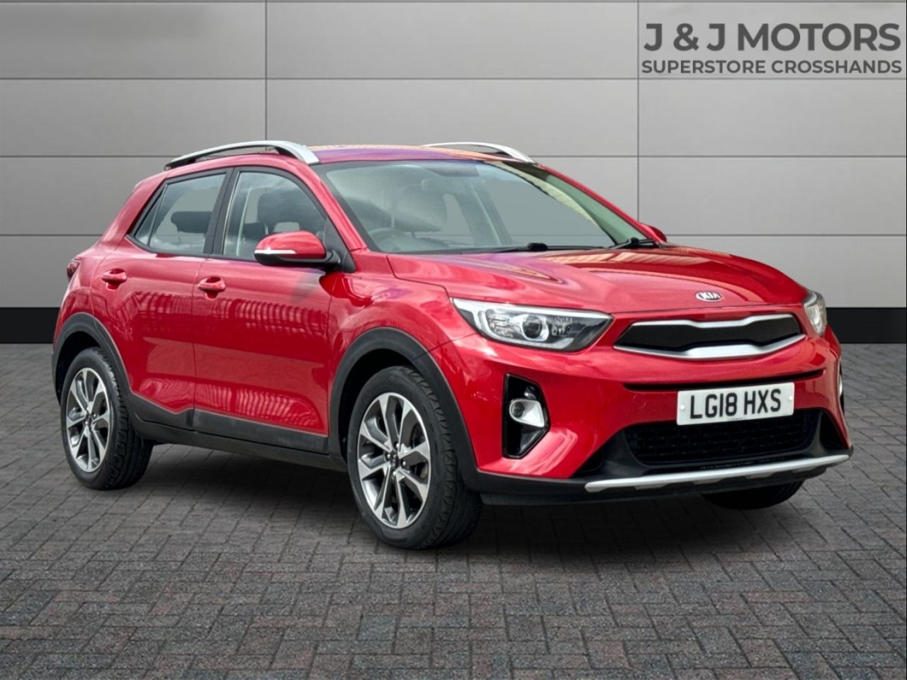 Main listing image - Kia Stonic