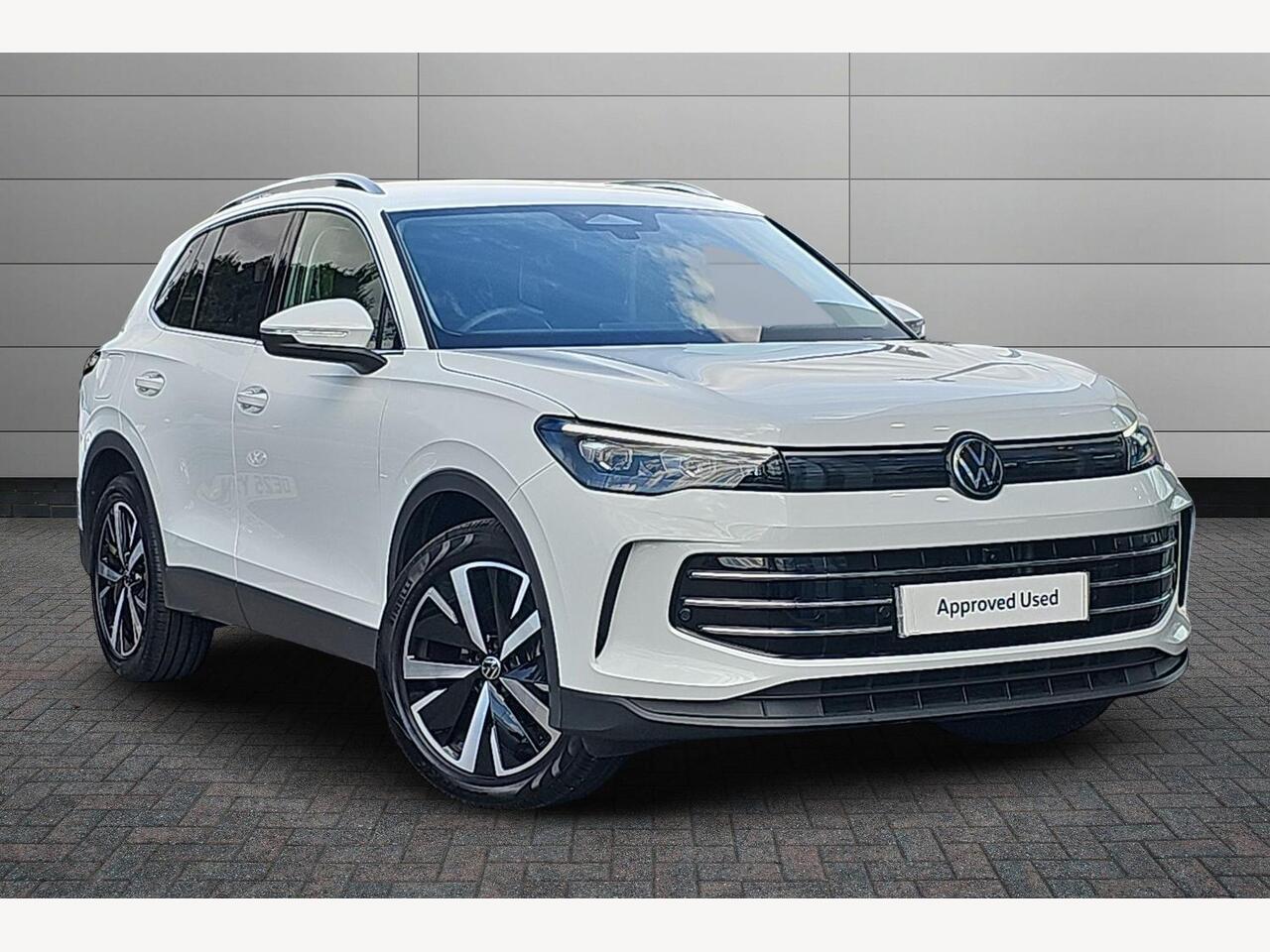 Main listing image - Volkswagen Tiguan