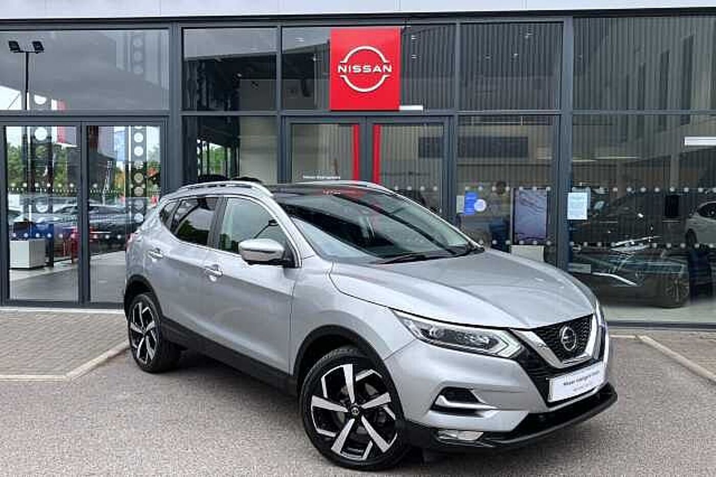 Main listing image - Nissan Qashqai