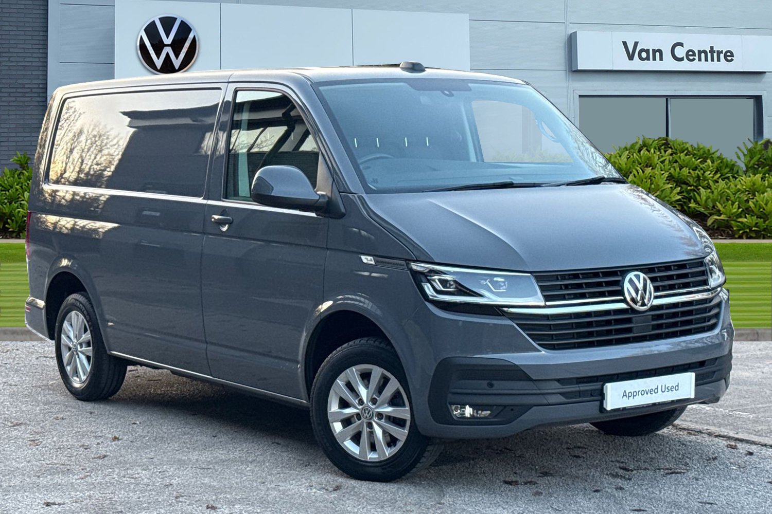 Main listing image - Volkswagen Transporter