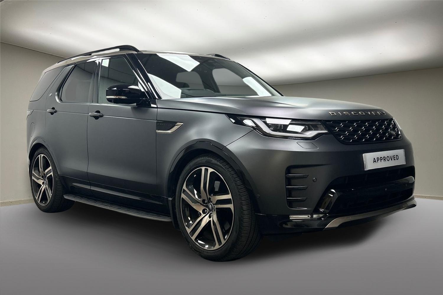 Main listing image - Land Rover Discovery