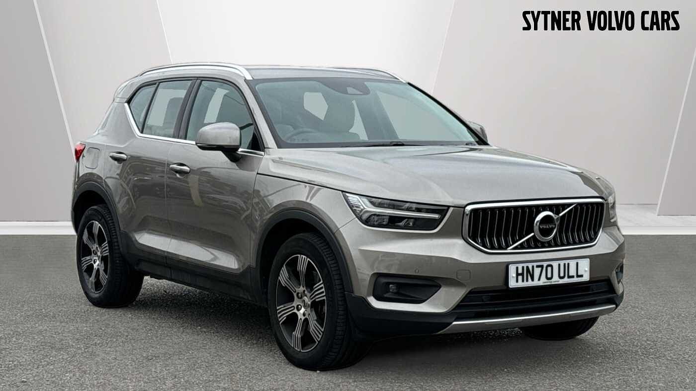 Main listing image - Volvo XC40