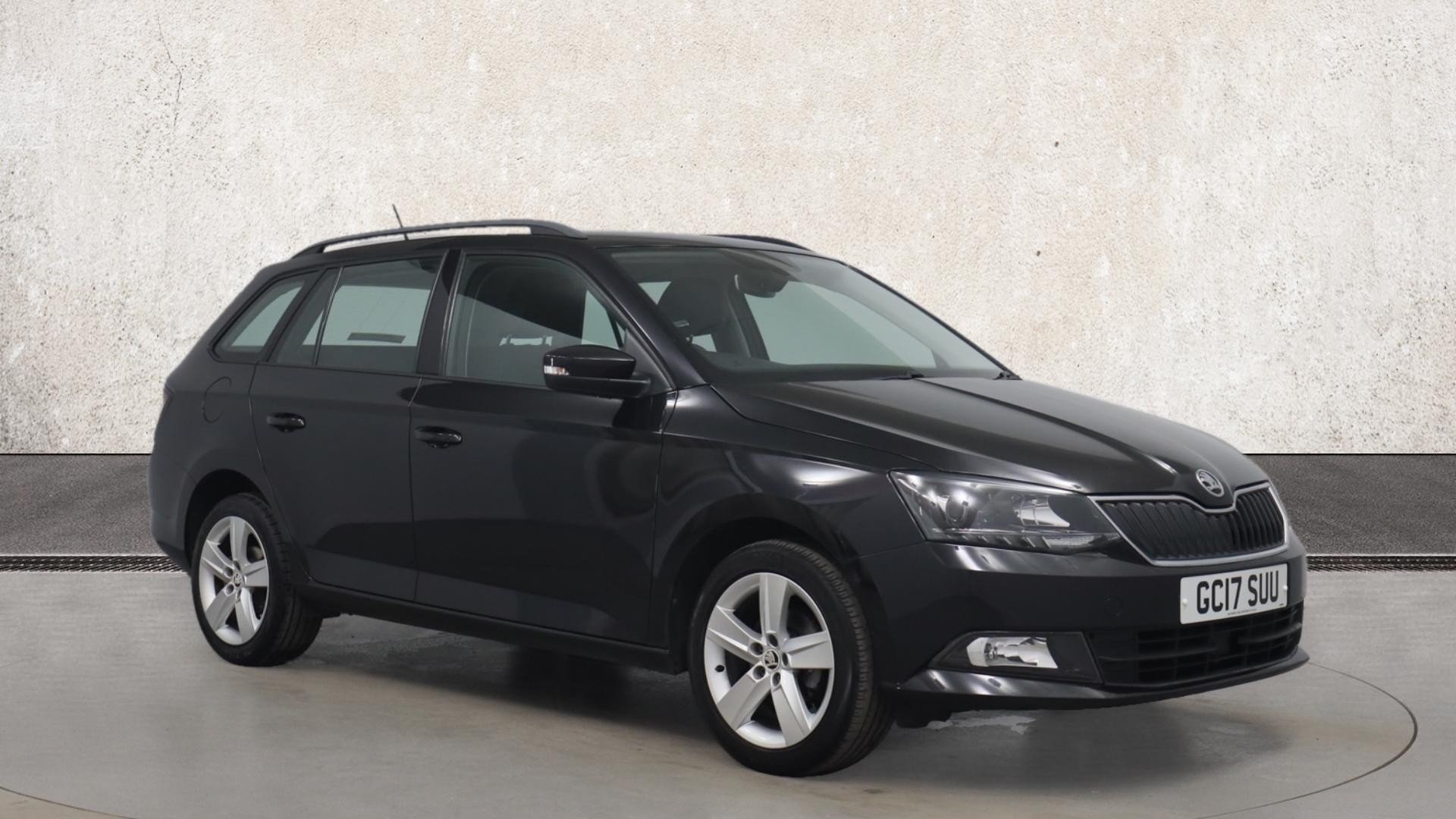 Main listing image - Skoda Fabia Estate