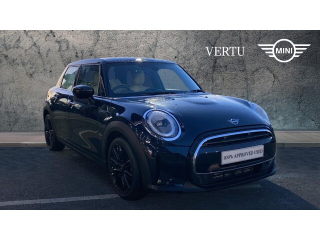 Main listing image - MINI Hatchback 5dr