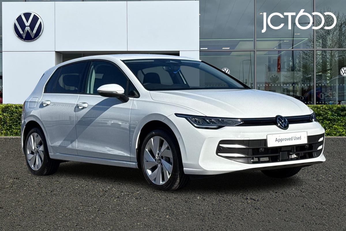 Main listing image - Volkswagen Golf