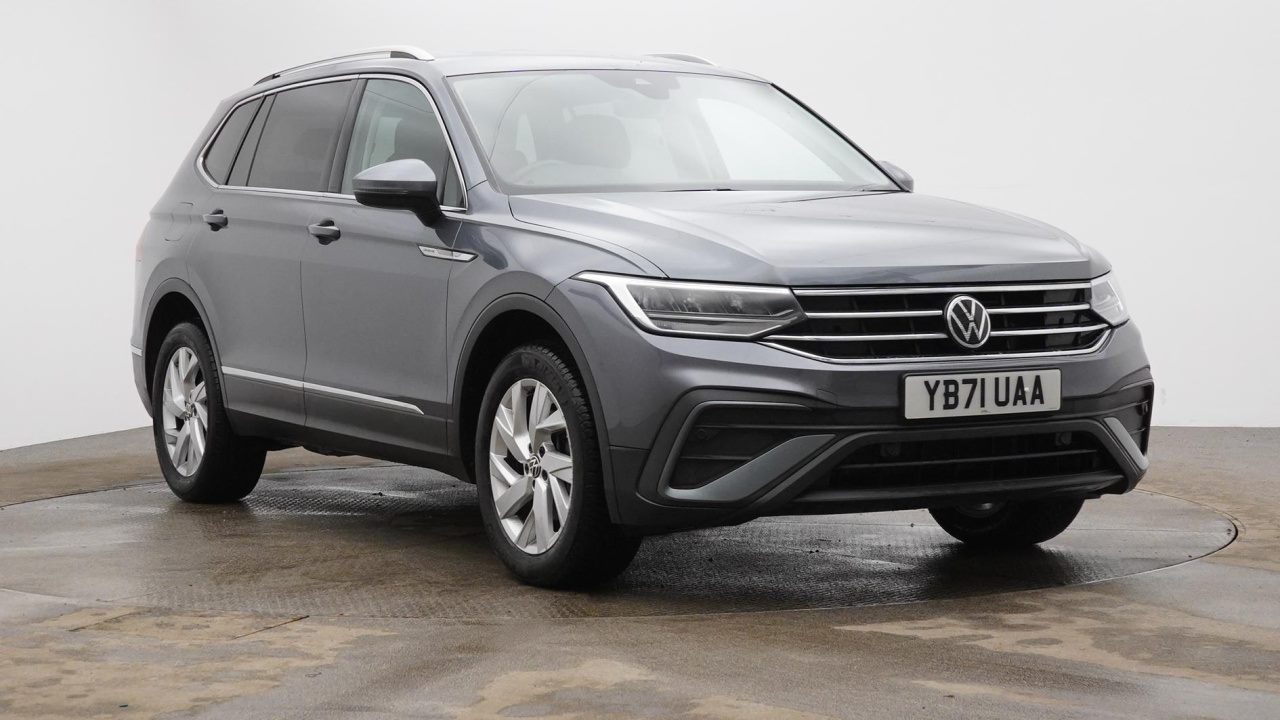 Main listing image - Volkswagen Tiguan Allspace