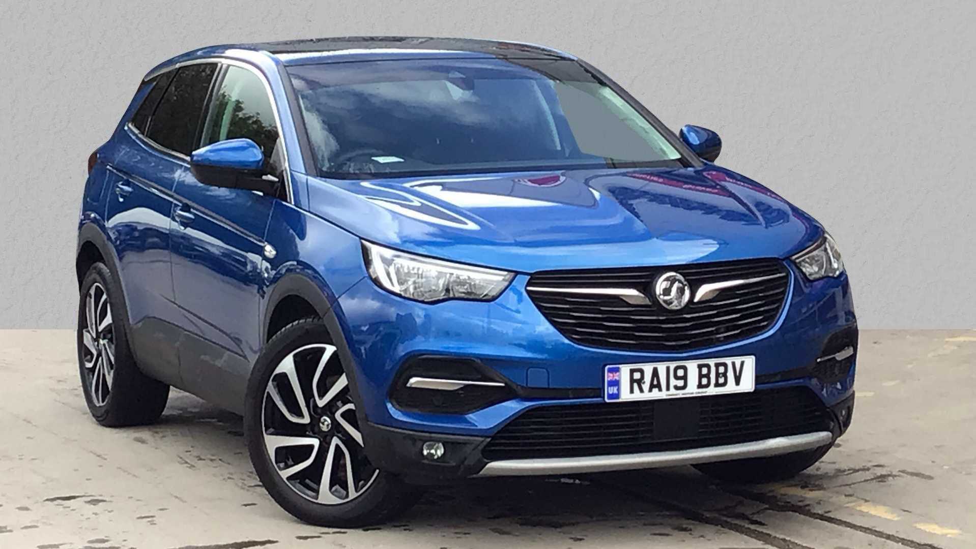 Main listing image - Vauxhall Grandland X